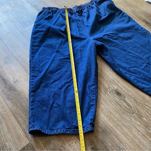 Chic Shorts Women’s Plus Size 24W Average Blue Stretch Pockets - Picture 8 of 10